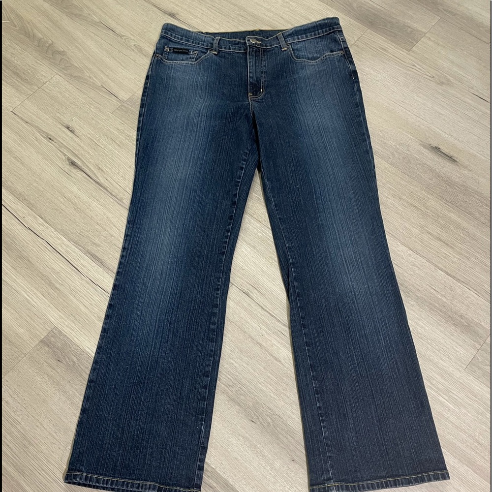 NY & CO Women's Straight Leg Jeans size 14